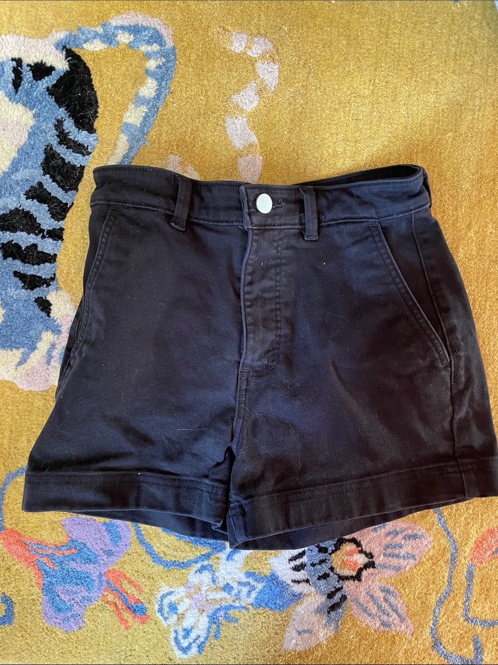 Everlane Chore Shorts